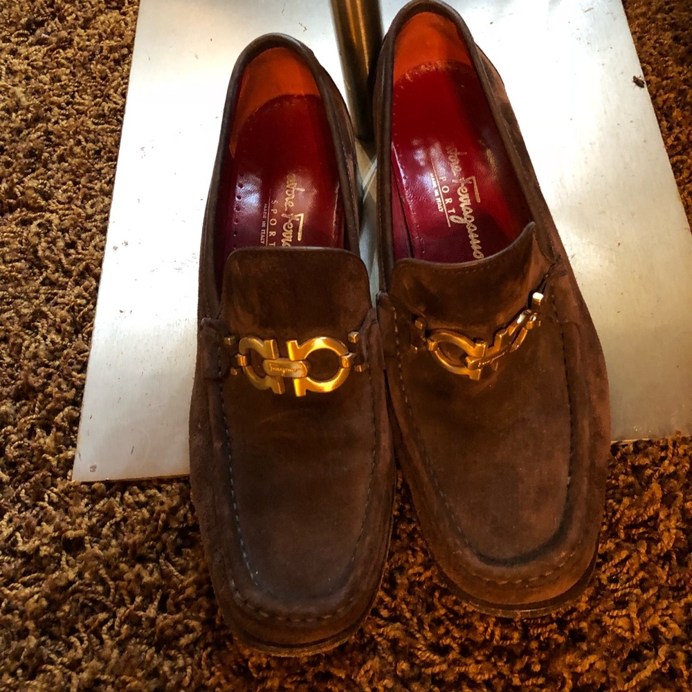 Women’s shoes